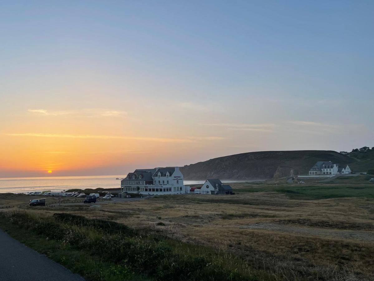 Hotel De La Baie Des Trepasses Plogoff Eksteriør bilde